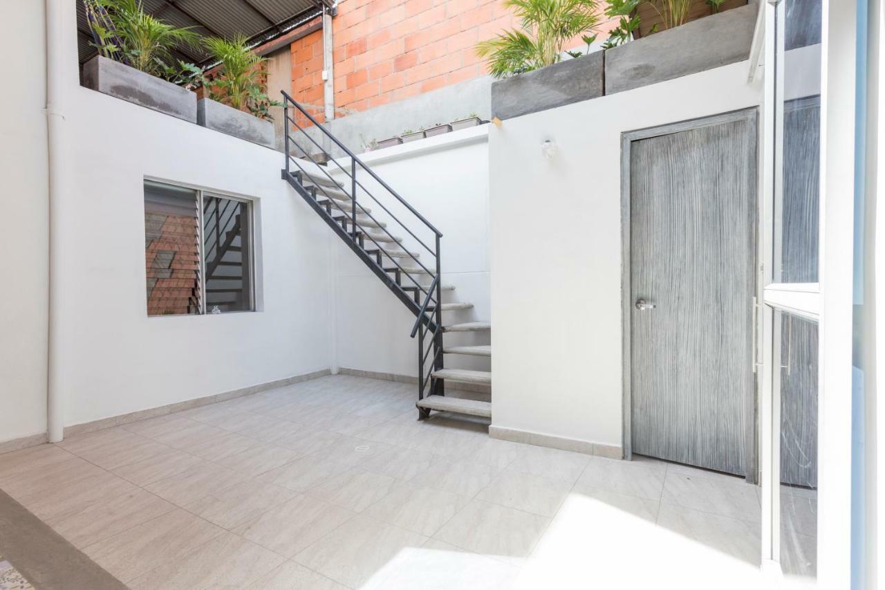 Auberge de jeunesse Gaston Coliving à Medellín Extérieur photo